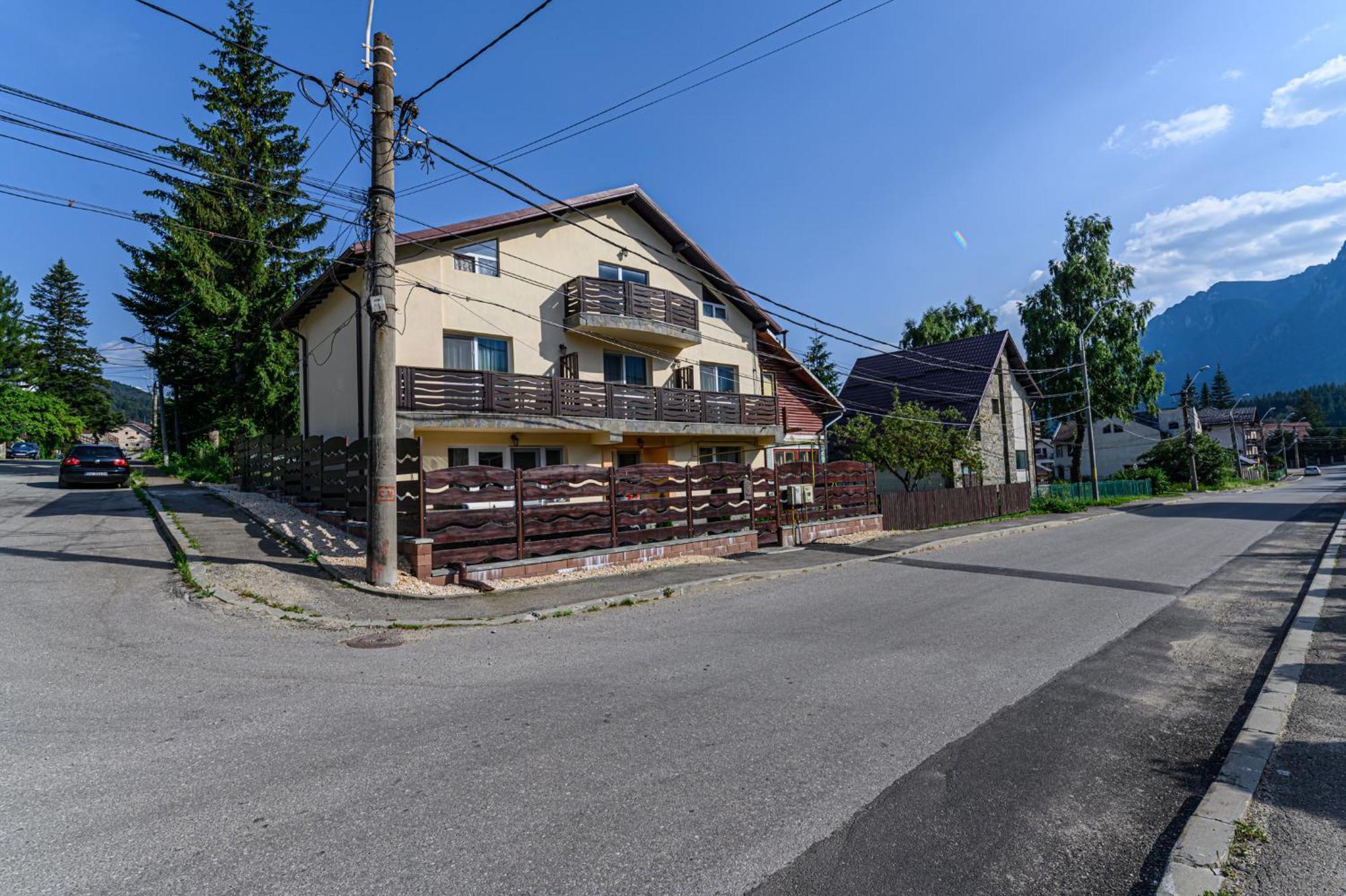 Buşteni Casa Ramino酒店 外观 照片